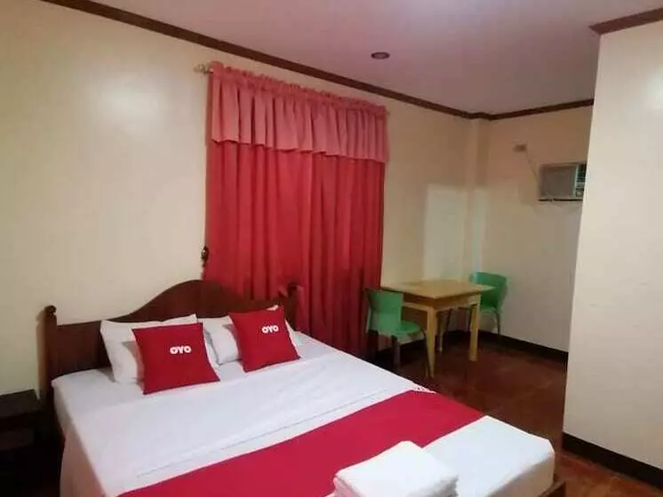 Hotelli Oyo 879  Lauriens Budget  2