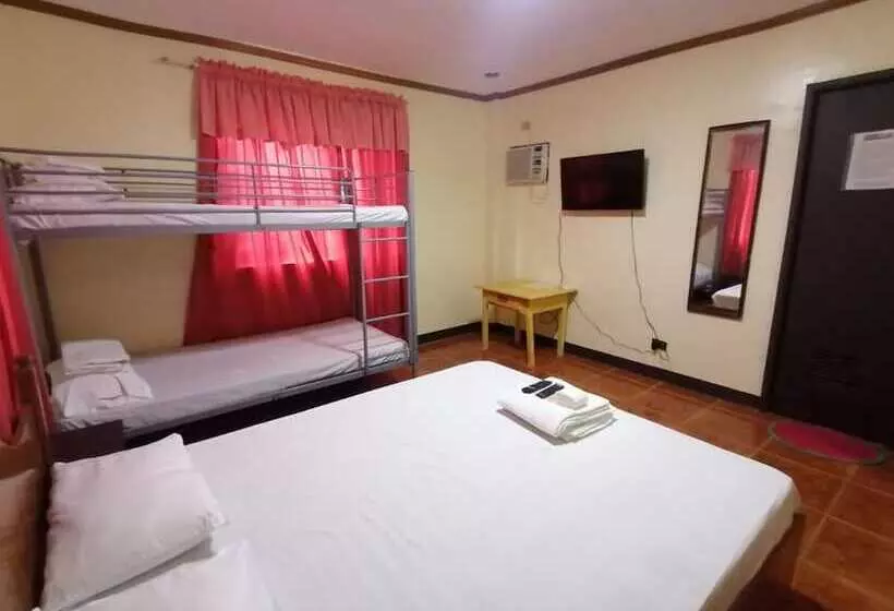 Hotelli Oyo 879  Lauriens Budget  2