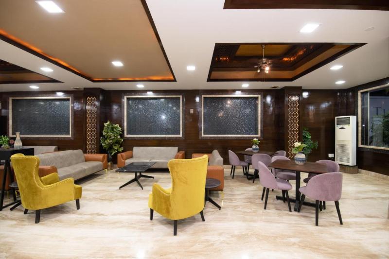 هتل The Fern Residency Katra