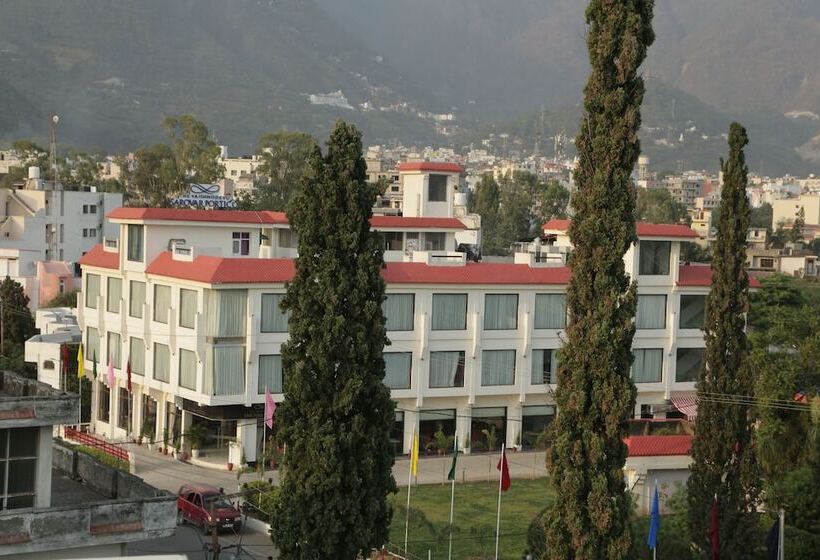 هتل The Vaishnodevi Sarovar Portico