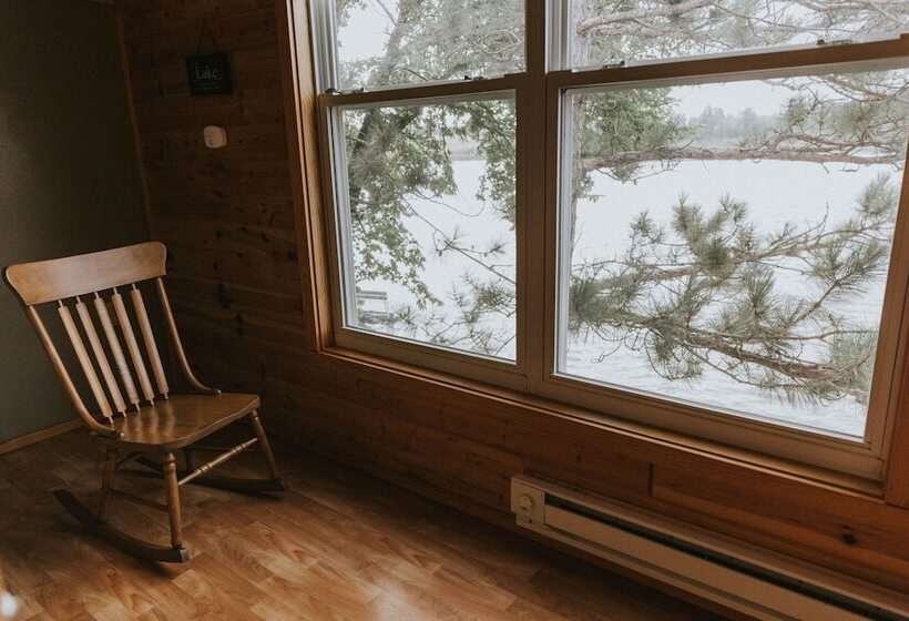 فندق Walters Resort On Lake Ida