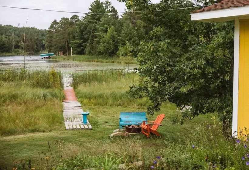 Hotelli Walters Resort On Lake Ida