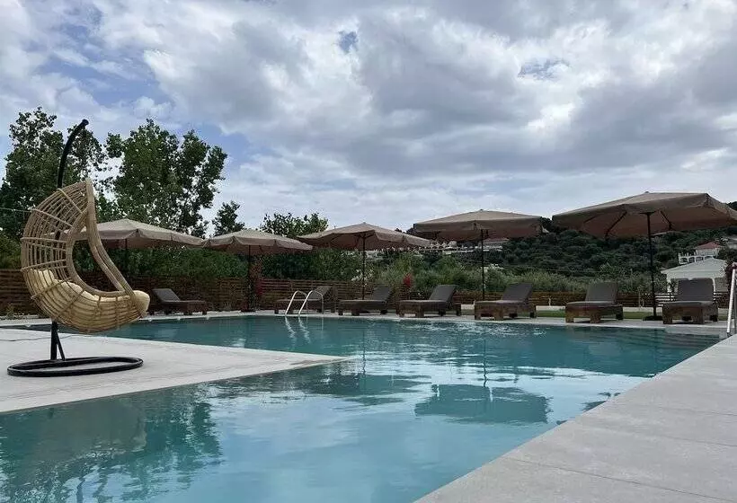 Kimiro Hotel Tsilivi