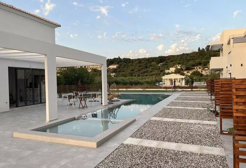 Kimiro Hotel Tsilivi