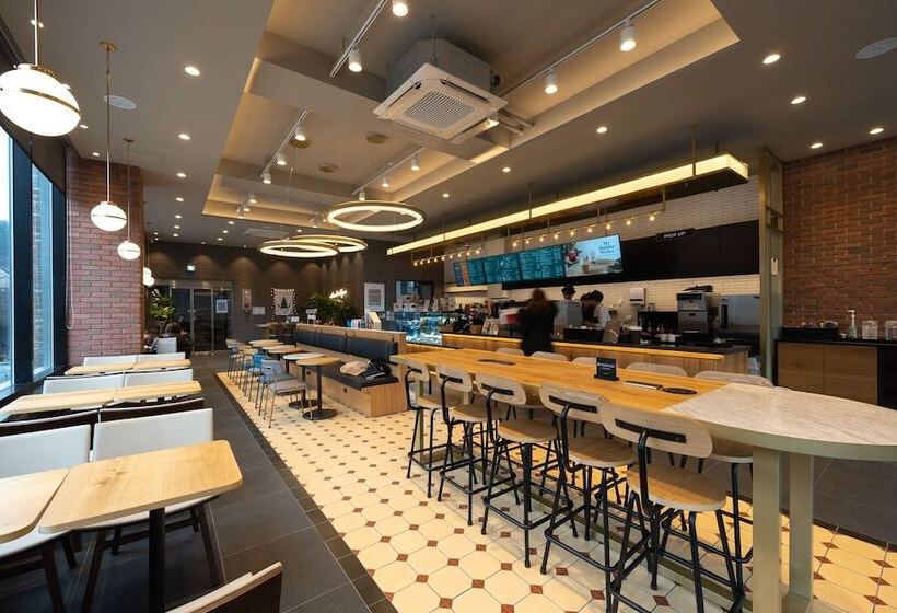 Pocheon Hotel Commune Motel