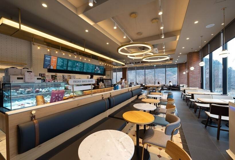 Pocheon Hotel Commune Motel