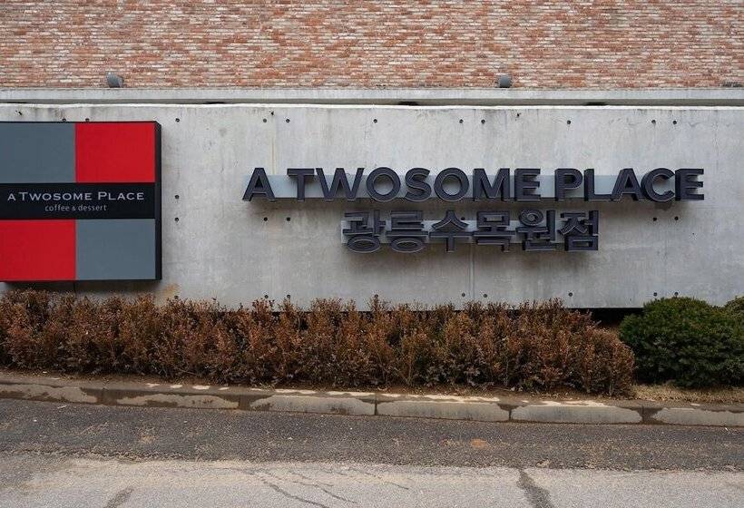 Pocheon Hotel Commune Motel