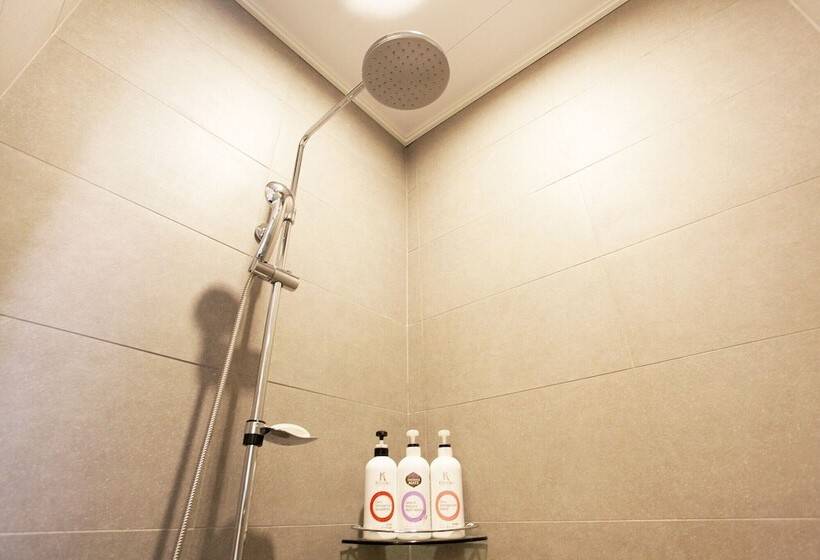 Pocheon Hotel Commune Motel