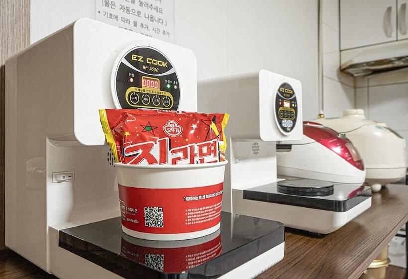 Pohang Ocheon Party Rock Motel