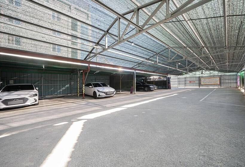 Pohang Ocheon Party Rock Motel