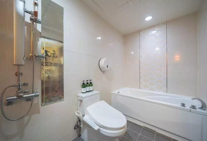 Pohang Ocheon Party Rock Motel