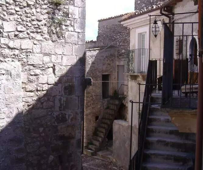 レジデンス Cosy Stone House In San Benedetto, Abruzzo, Italy