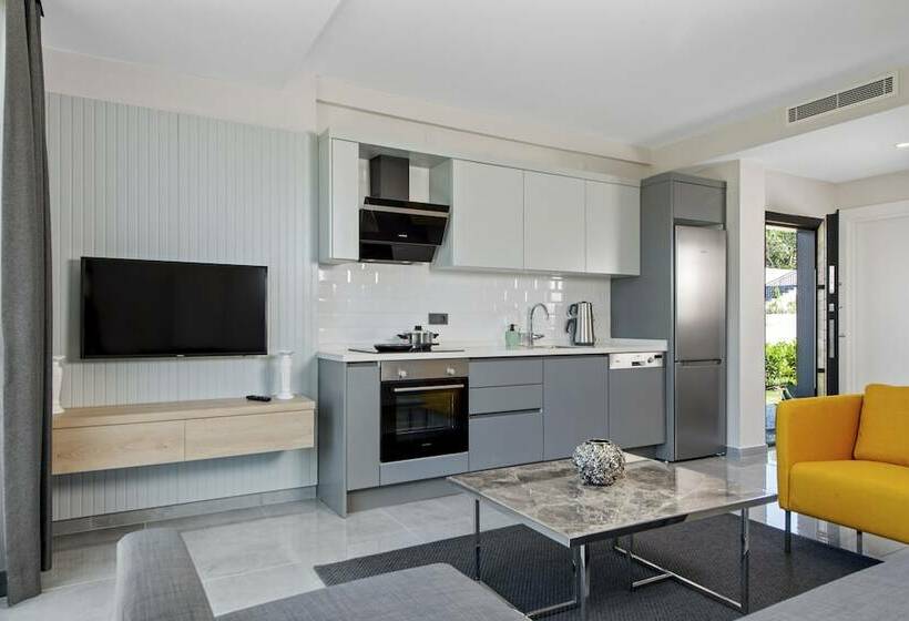 레지던스 Kadagan Suites Ayasaranda