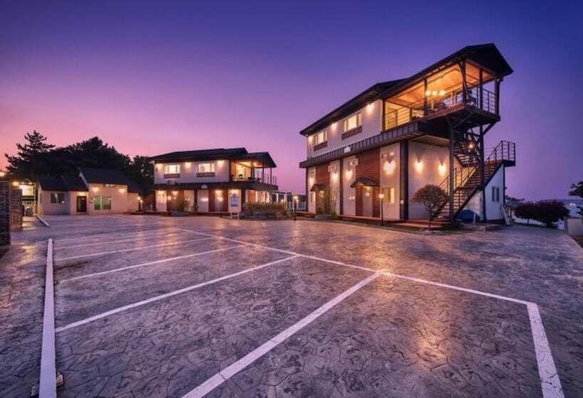 Sacheon Haewoolim Pension