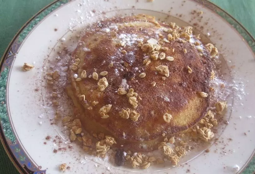 Gemini House Bed & Breakfast