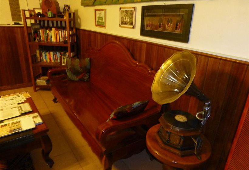 فندق Baphuon Villa