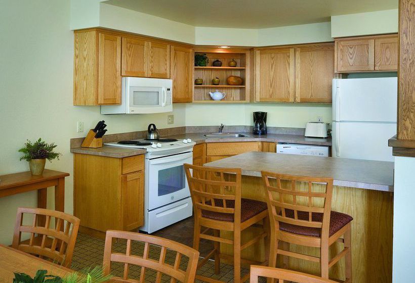 Отель Eagle Crest Resort Vacation Rentals