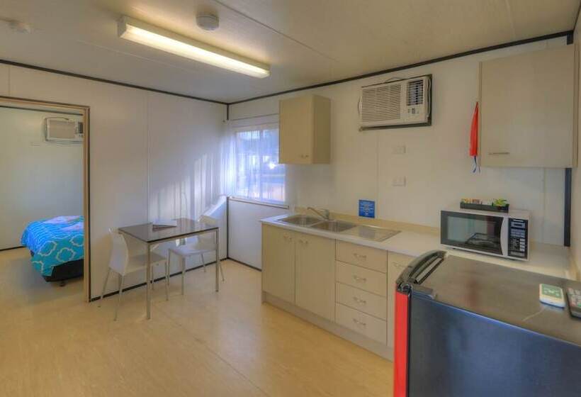 ホテル Eden Gateway Holiday Park