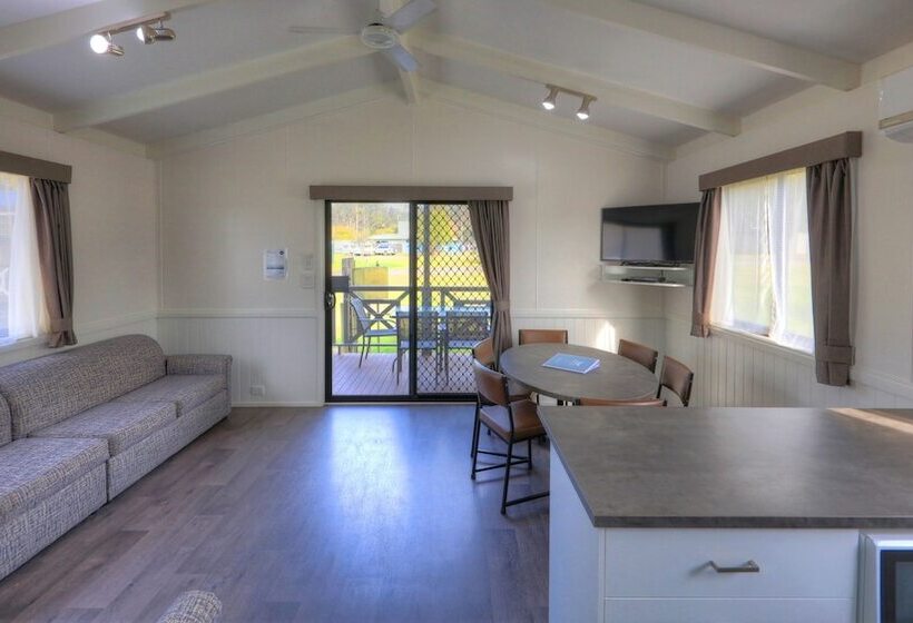 ホテル Eden Gateway Holiday Park