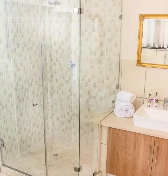 Отель Gardenia Boutique