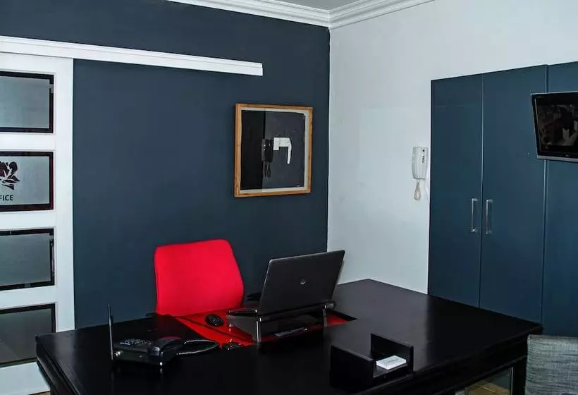 Отель Gardenia Boutique