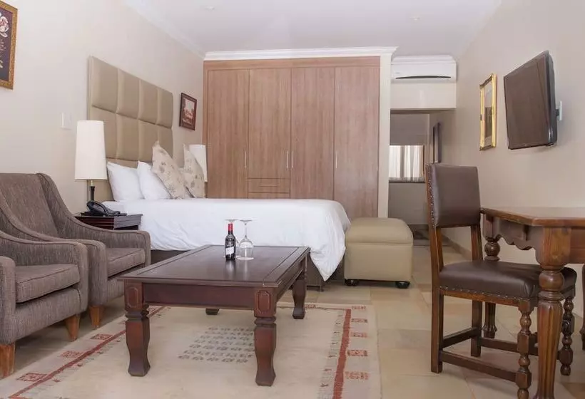 Отель Gardenia Boutique