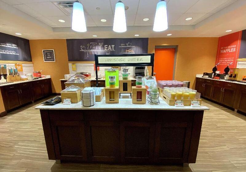 酒店 Hampton Inn & Suites Deland