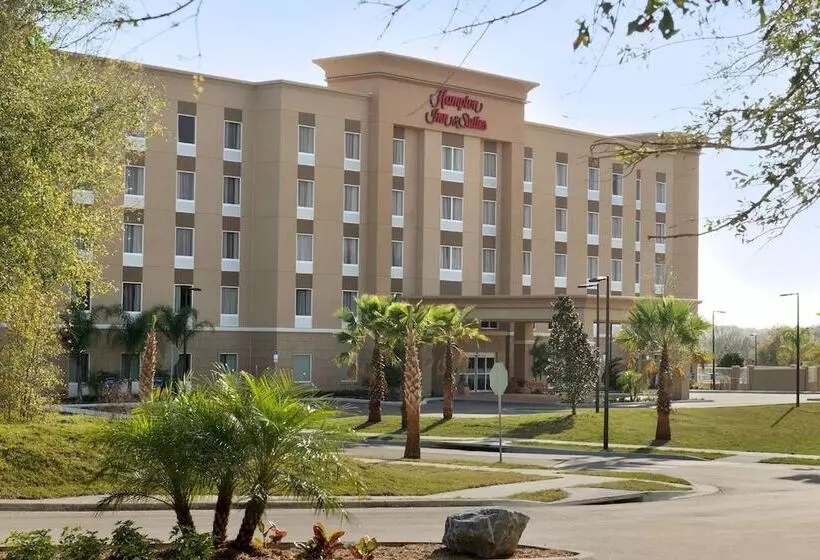 酒店 Hampton Inn & Suites Deland