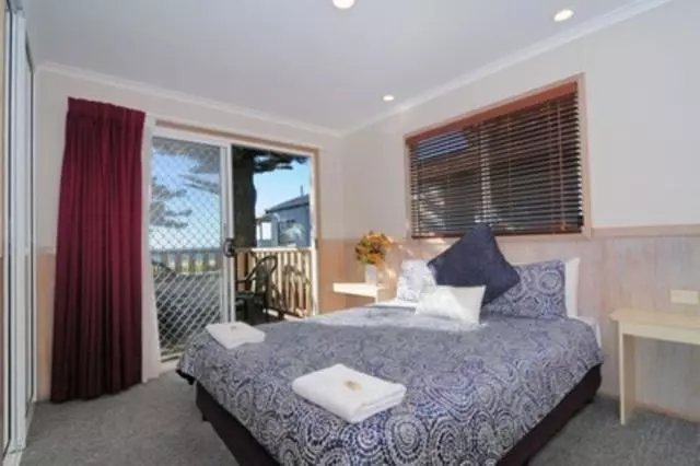 酒店 Kendalls Beach Holiday Park