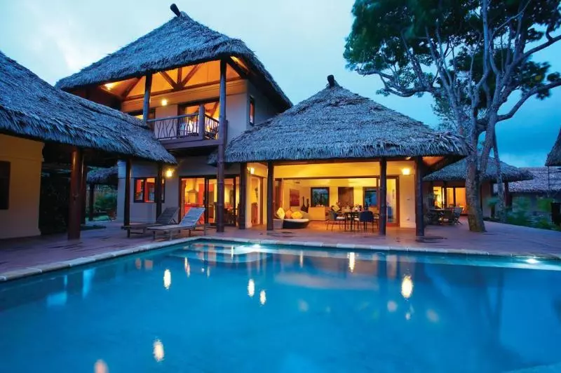 فندق Nanuku Resort Fiji