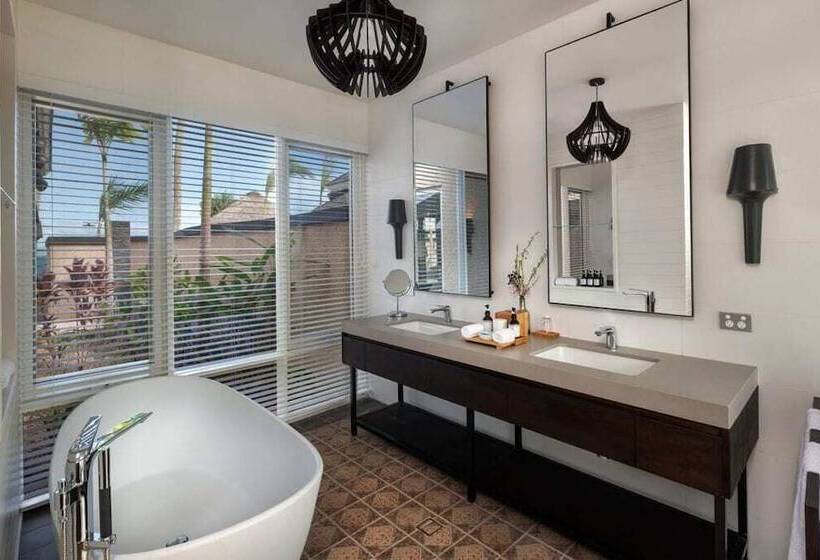 فندق Nanuku Resort Fiji