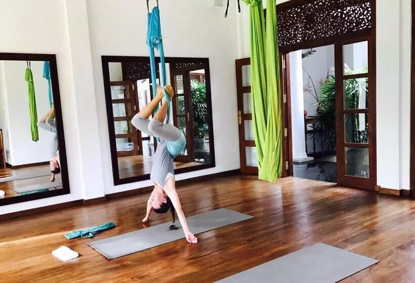 Hotel Niyagama House