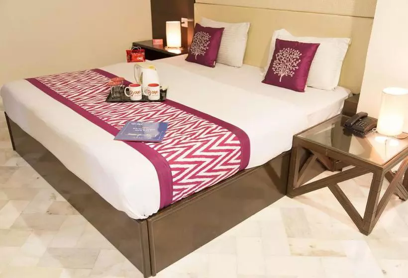 Hotel Oyo Rooms Bani Park Shri Ram Marg