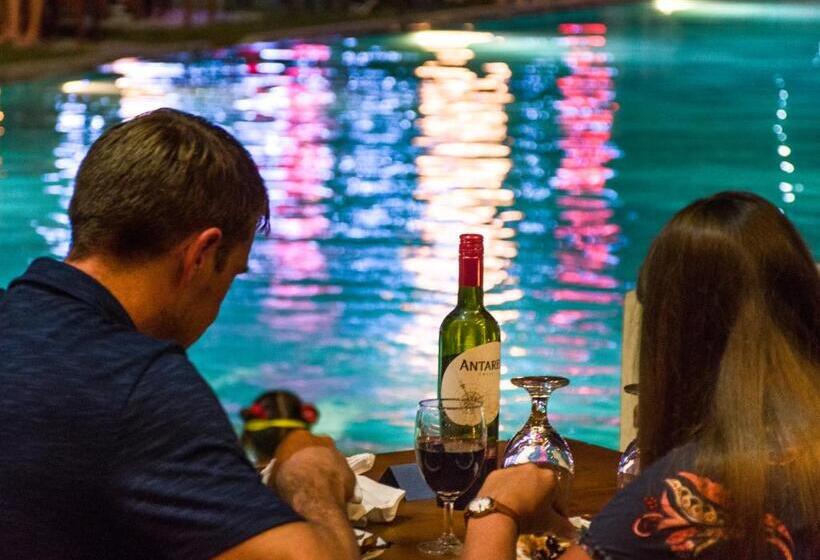 호텔 Paradise Beach Club