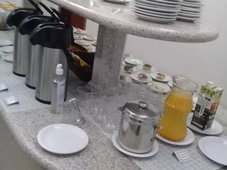 Отель Pequeno Mundo Ii