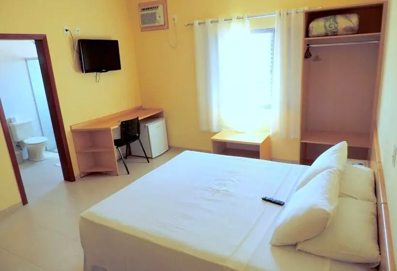 Отель Pequeno Mundo Ii