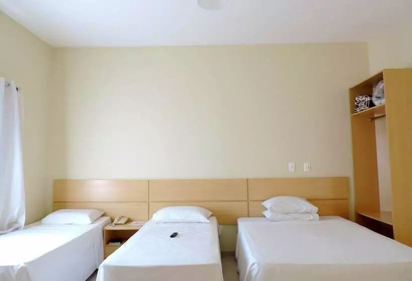 Отель Pequeno Mundo Ii