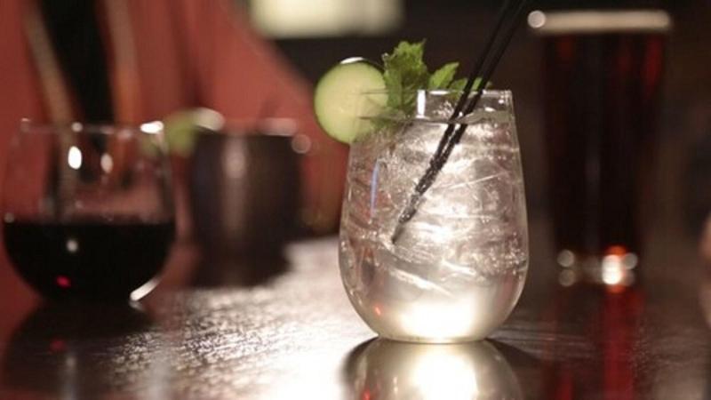 בית מלון כפרי Teddy's Residential Suites New Town