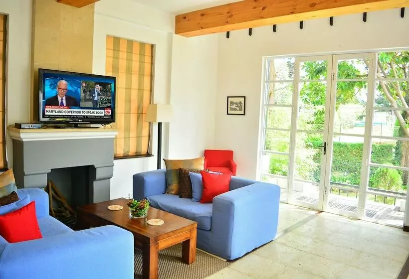 בית מלון כפרי Unique Cottages