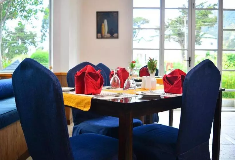 בית מלון כפרי Unique Cottages