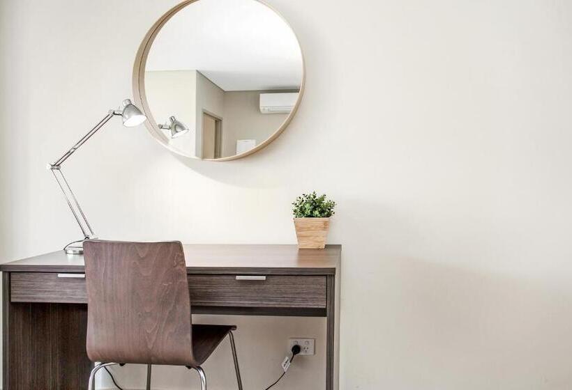 Hume Serviced Apartments