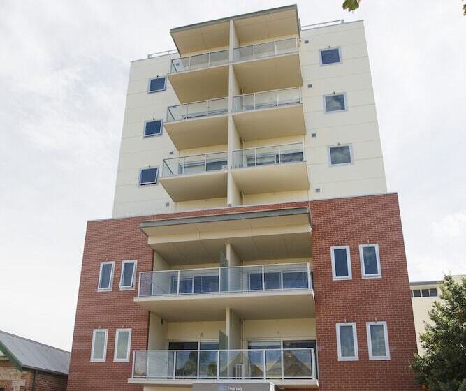 Hume Serviced Apartments