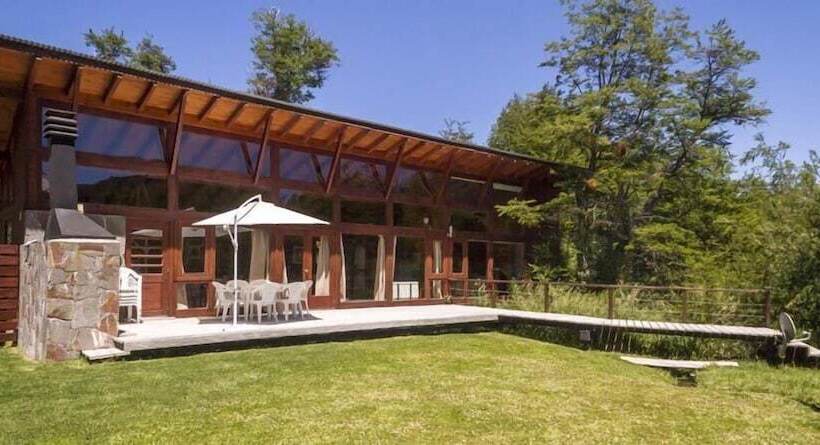 אתר נופש Arbolar, Casas De Montaña Piscina Climatizada