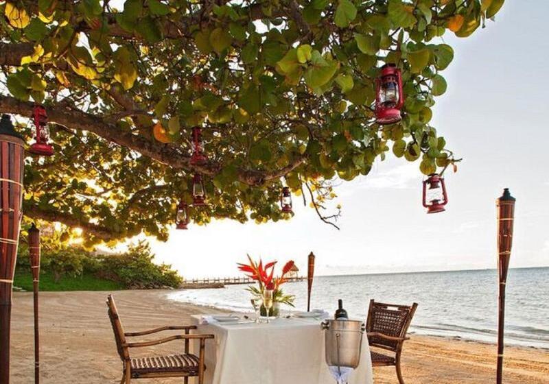 استراحتگاه Las Verandas Hotel & Villas