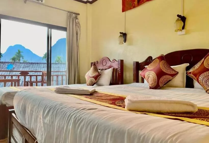 Vang Vieng Hana River View Hotel & Travel