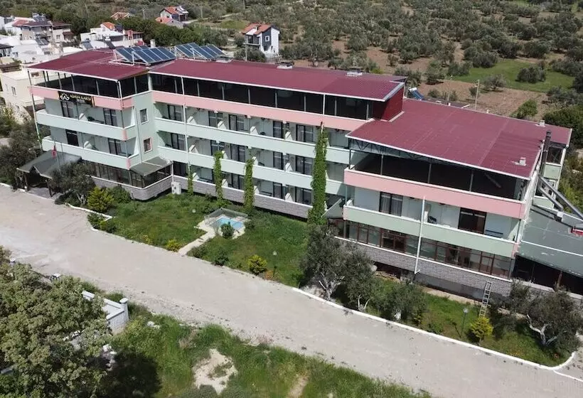 Adaya Karşı Otel