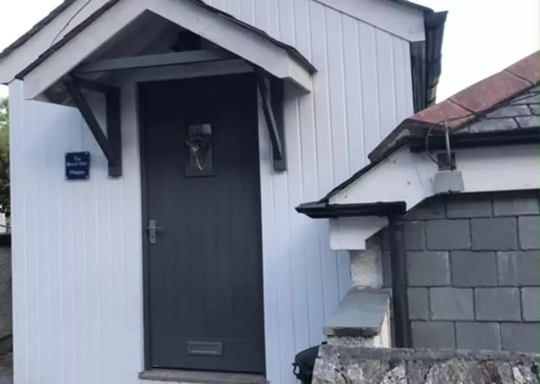 Beautiful 1 Bed Riversi Cottage Located In Malpas