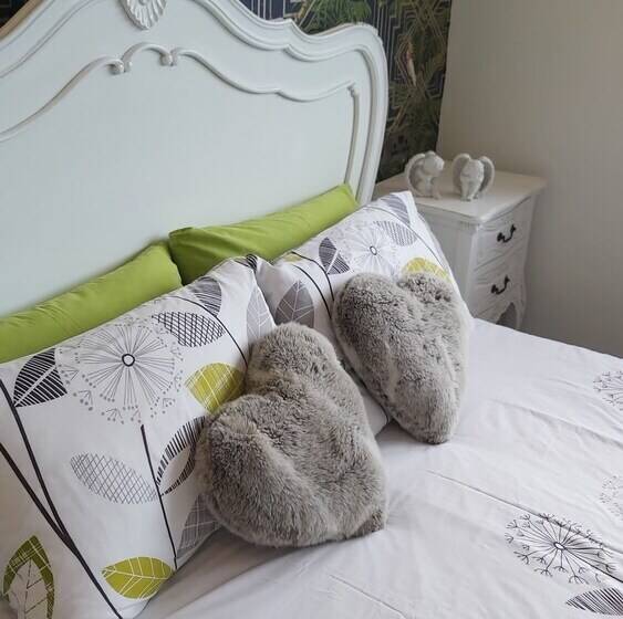 Bluebell House 5 Star Luxury 4 Bdrms And Hot Tub