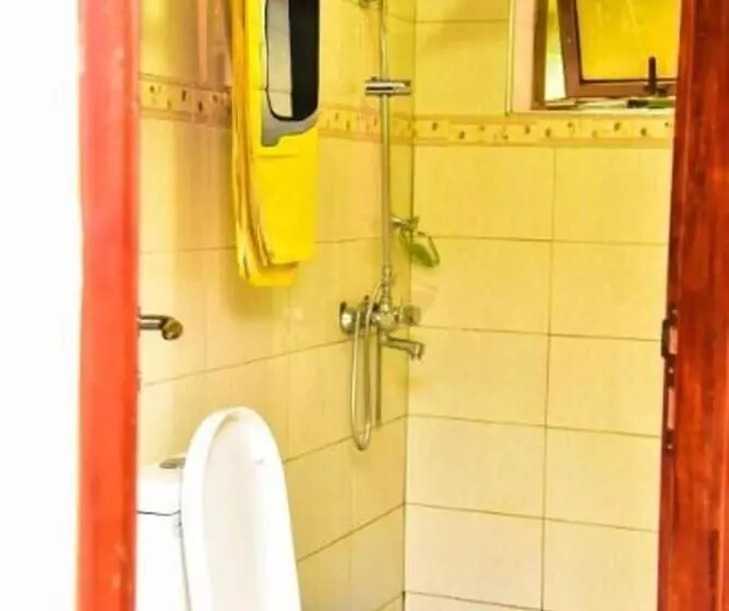 Four Vins Hotel & Apartments