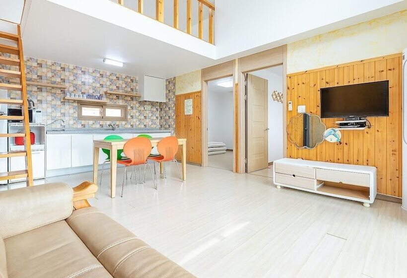 Gapyeong Maronie Spa Pension